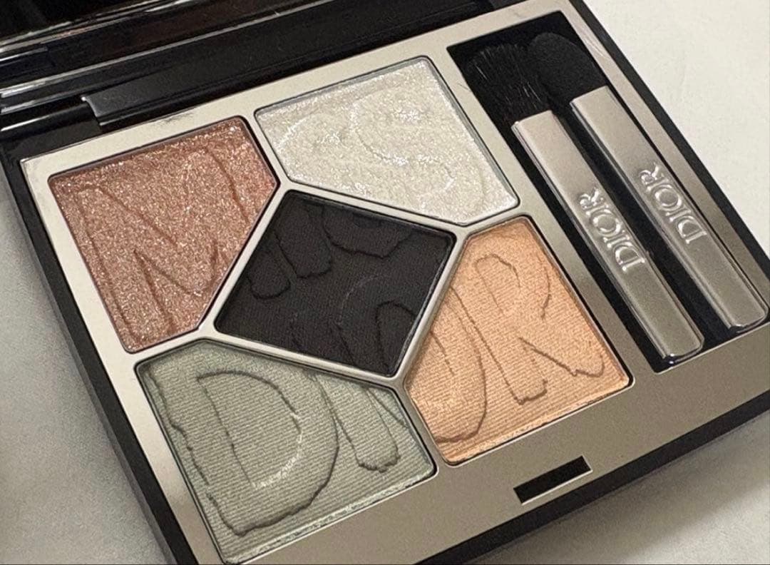 ディオールショウサンククルール931（ボールドブラック）