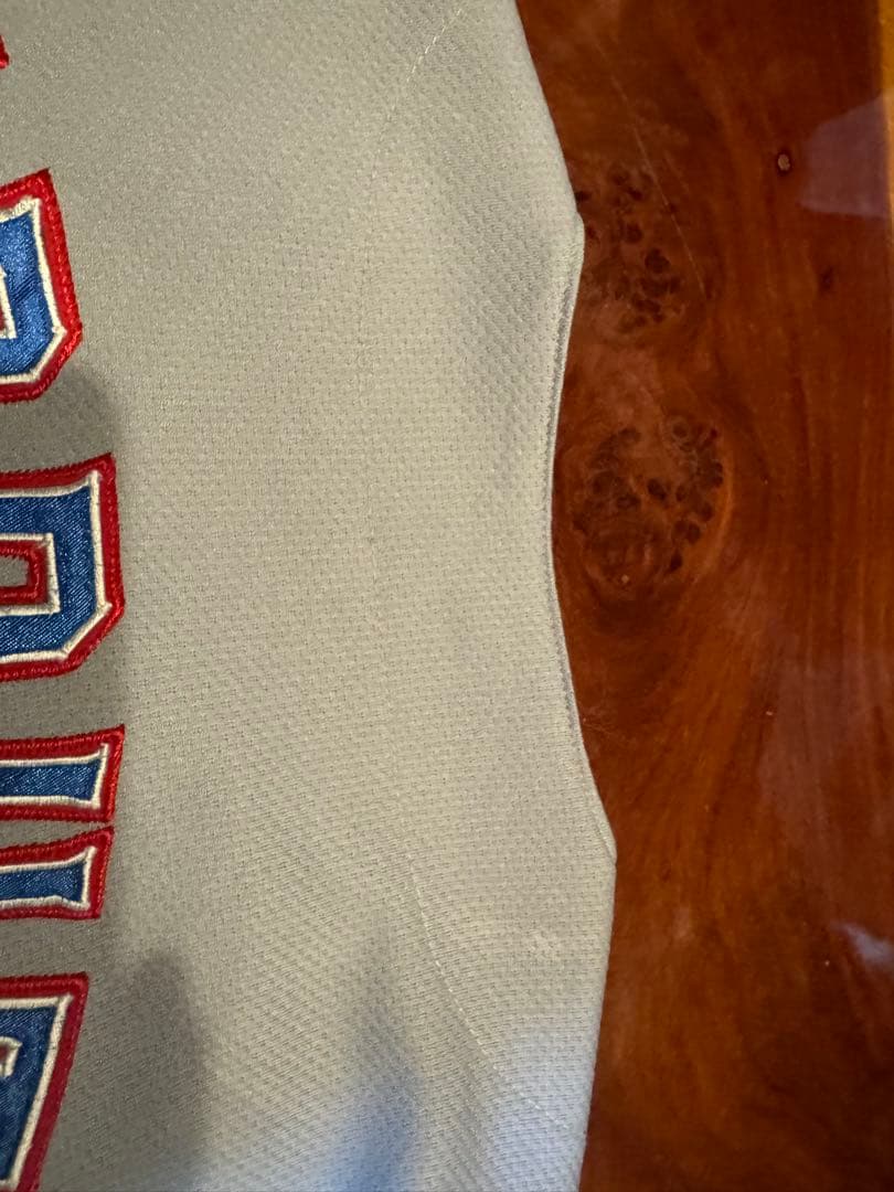 テキサスレンジャーズ2010ワールドシリーズ物グレーXL 美品