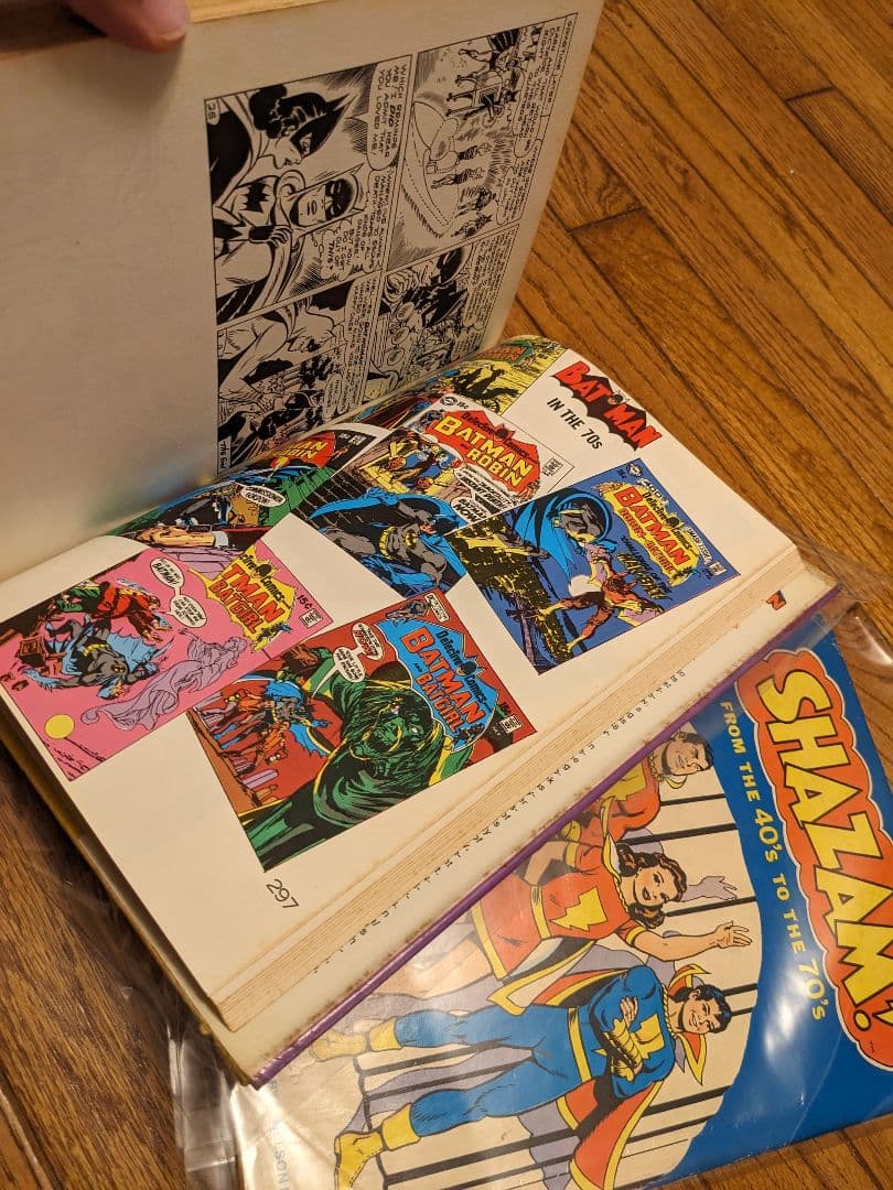 洋書 1977 BATMAN SHAZAM バットマン シャザム コミック　2冊