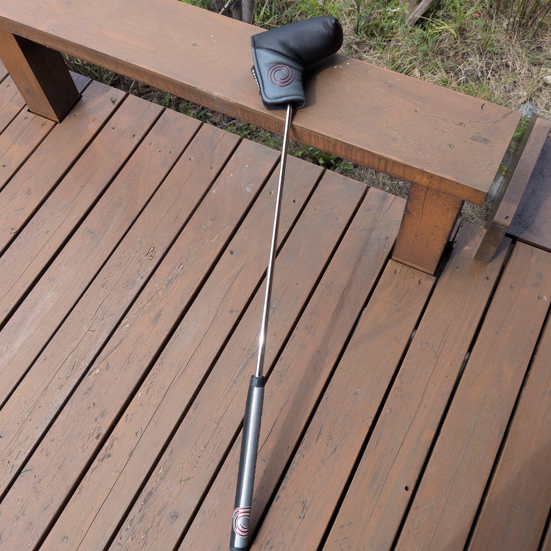 ODYSSEY TRIPLE WIDE パター