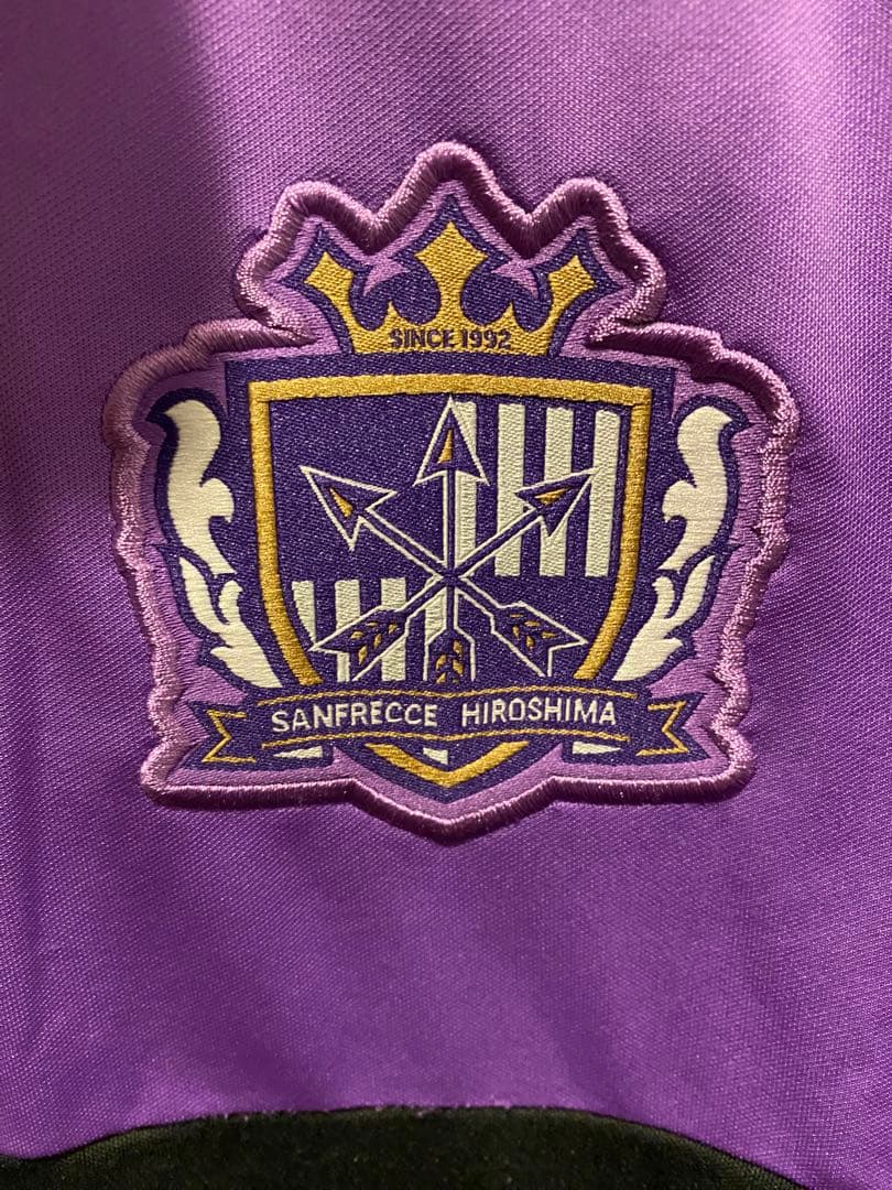 出*郎様 サンフレッチェ広島　ジャージMサイズ　美品