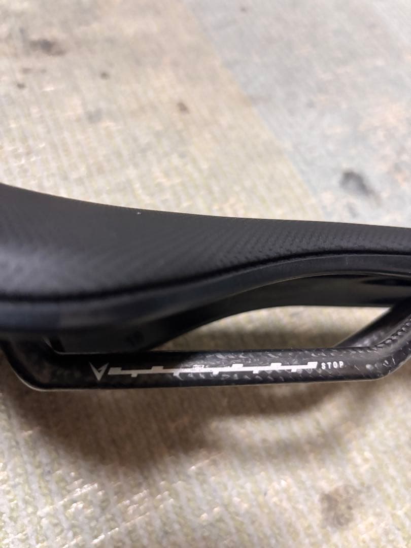 Bianchi VELOMANN MITORA 139 CARBON サドル