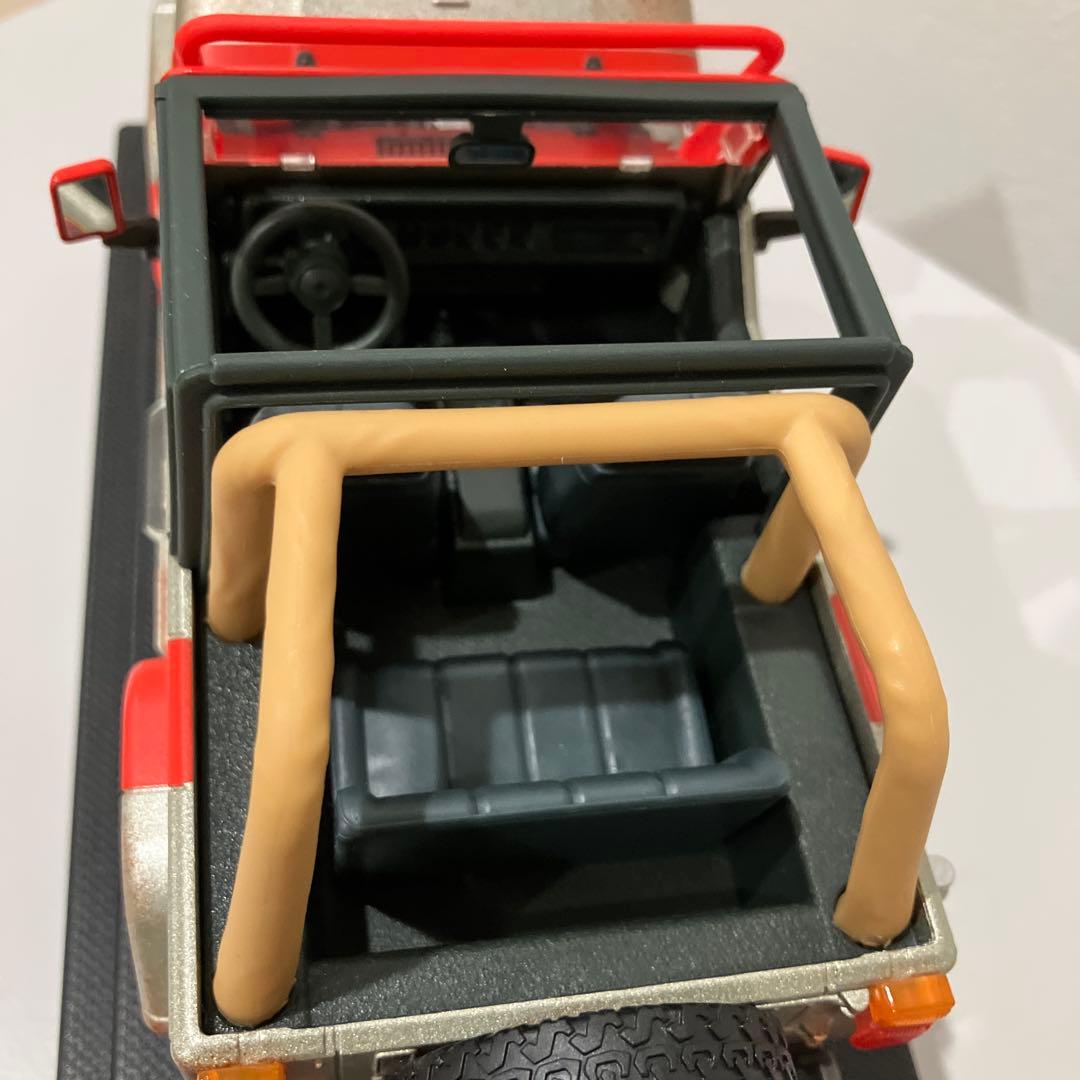 マテル　ジュラシックワールド　フィギュア&ミニカーのセット