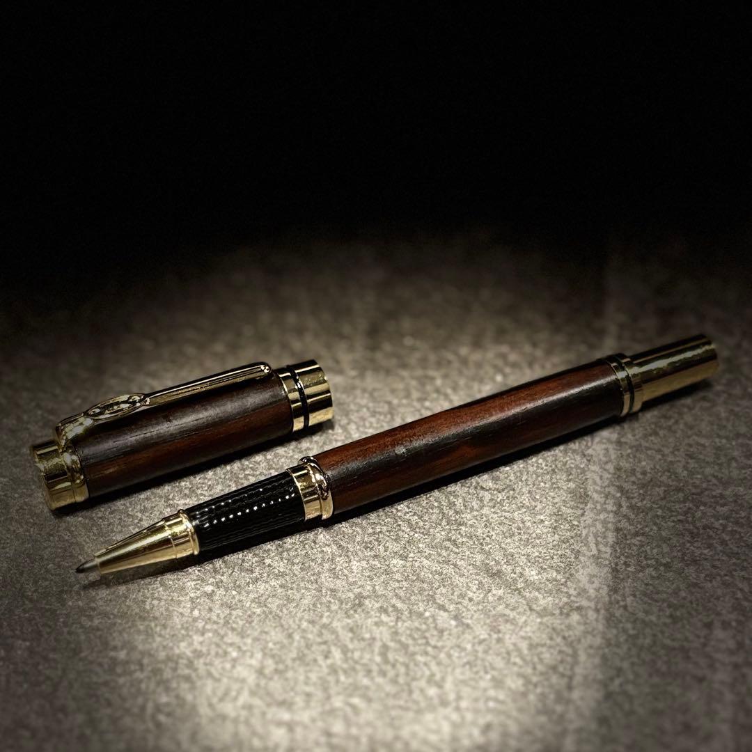 Tさん　黒檀ウッド　世界で一本だけのボールペン