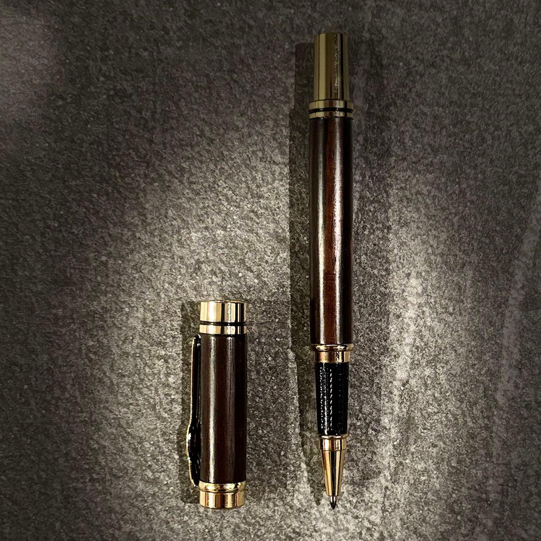 Tさん　黒檀ウッド　世界で一本だけのボールペン