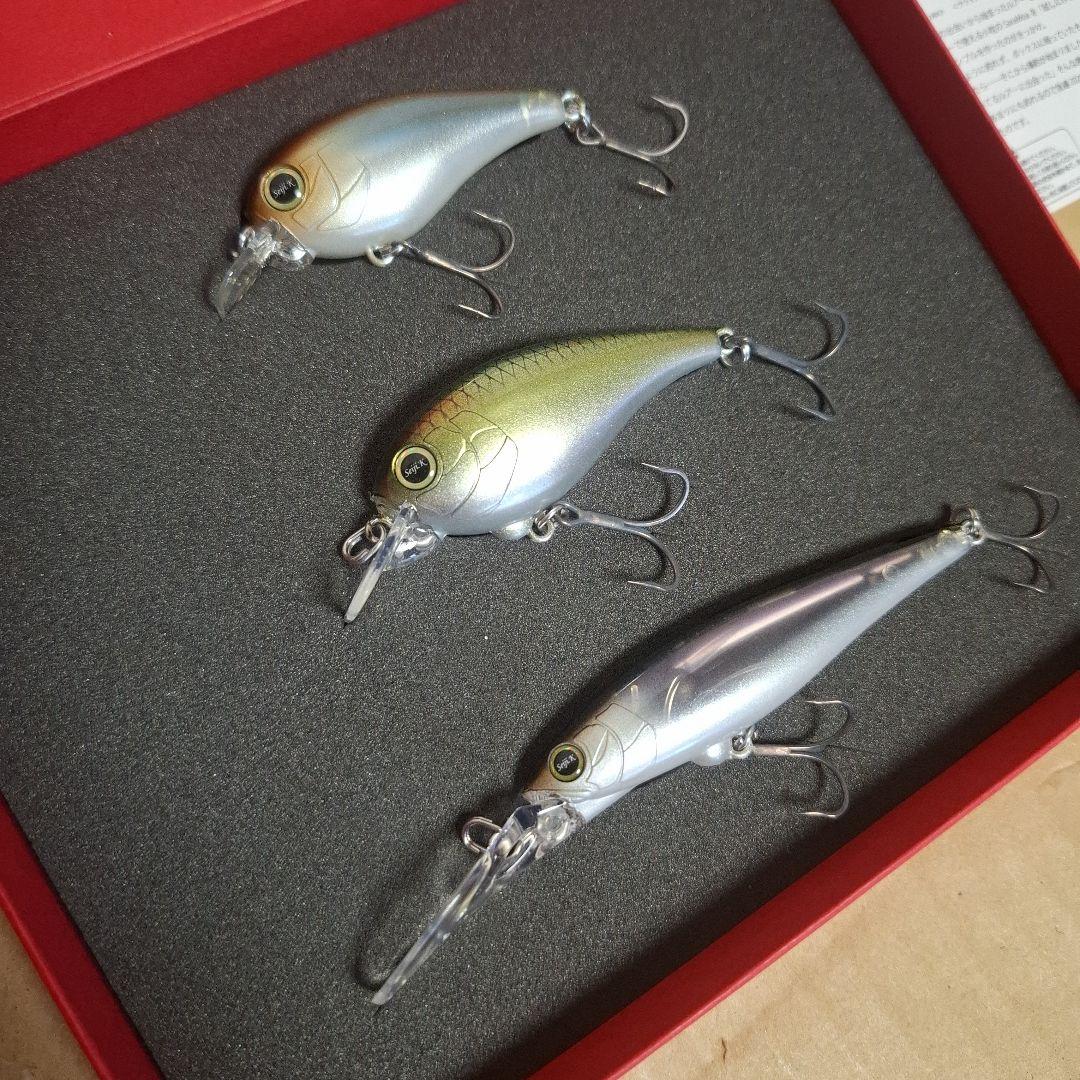 REVONIK 　2026コンプリートセット 　レボニック　 ②