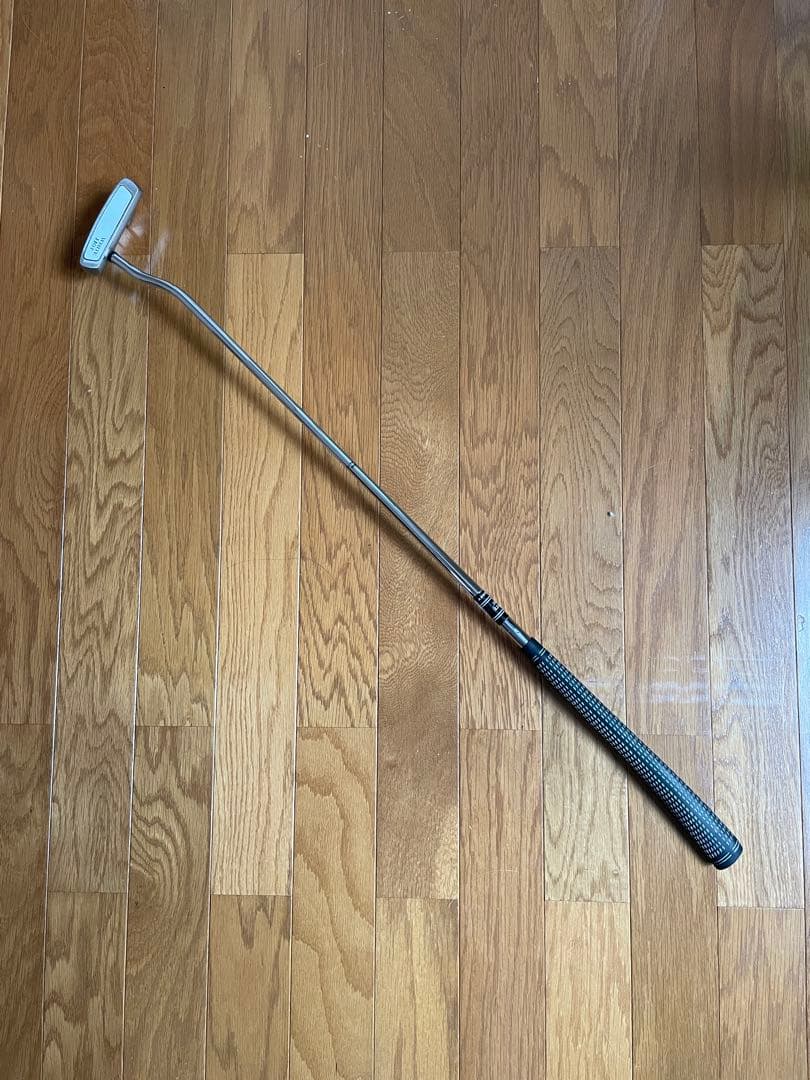 32インチ　2ドット　Odyssey White Hot #5 パター