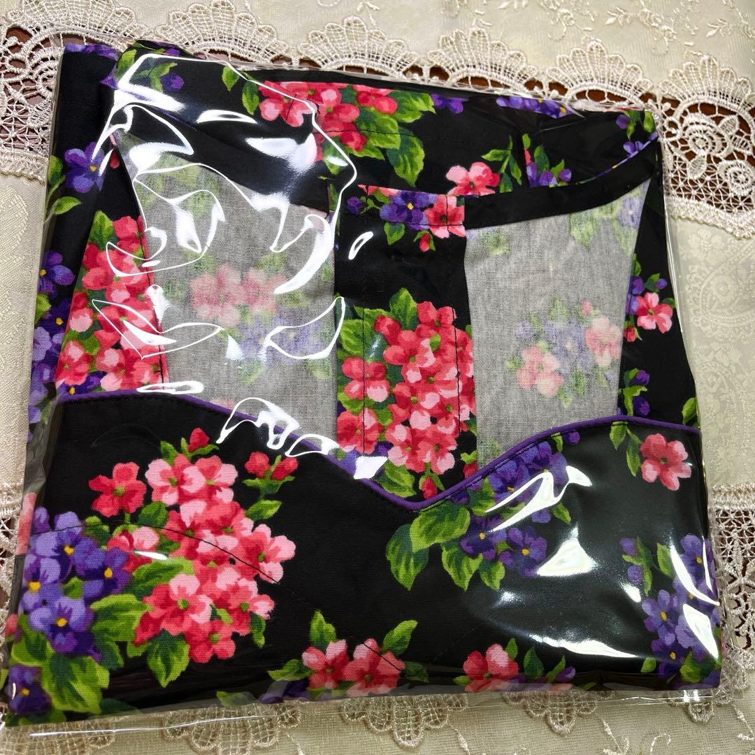 ーFEILERー　フェイラー 黒　ビオラ柄エプロン　未使用品