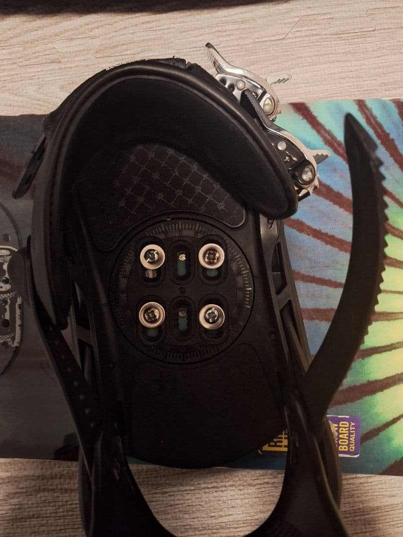 SALOMON スノボセット（ジャケット、パンツ、ボード、ブーツ、ケース等）