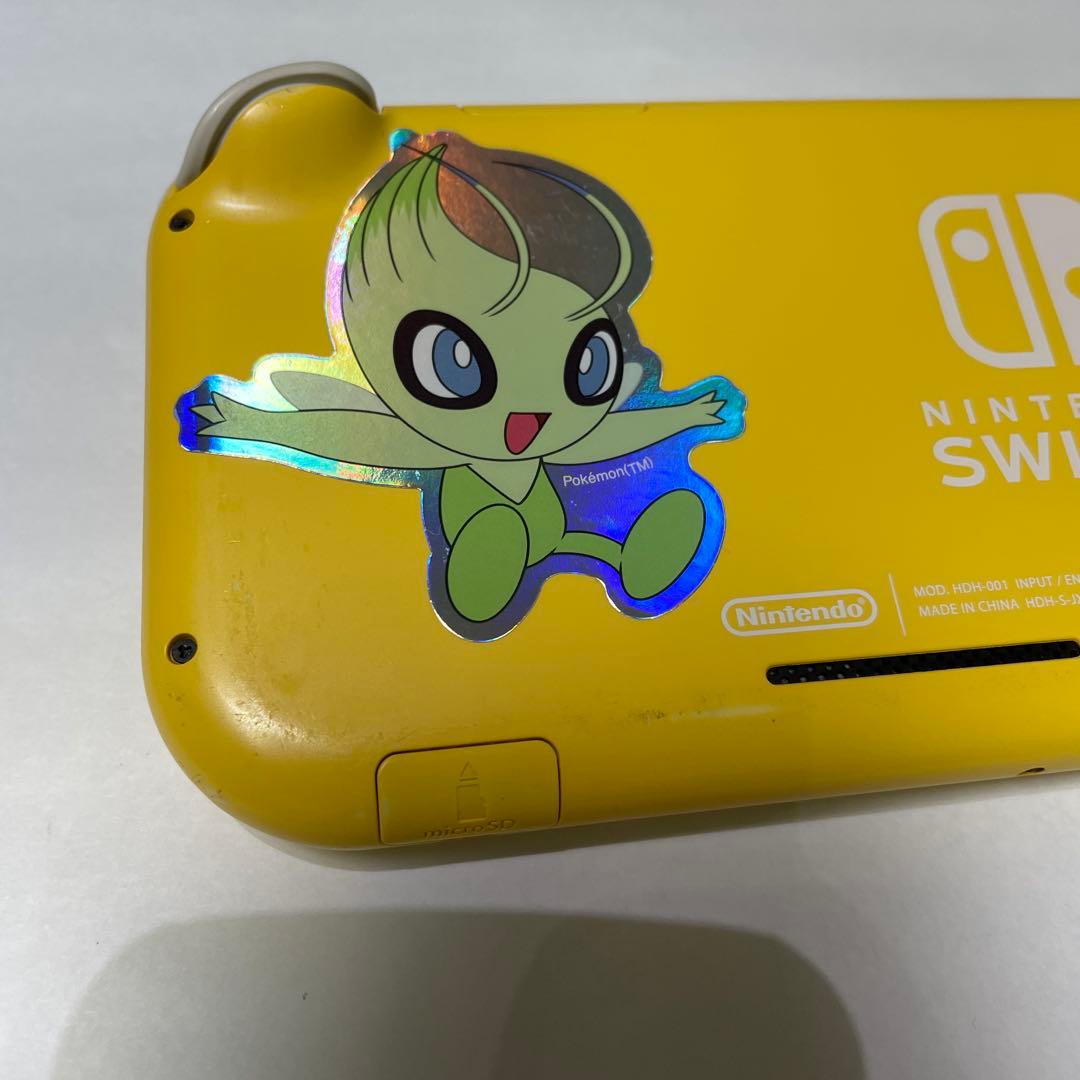 Switchライト　イエロー　本体