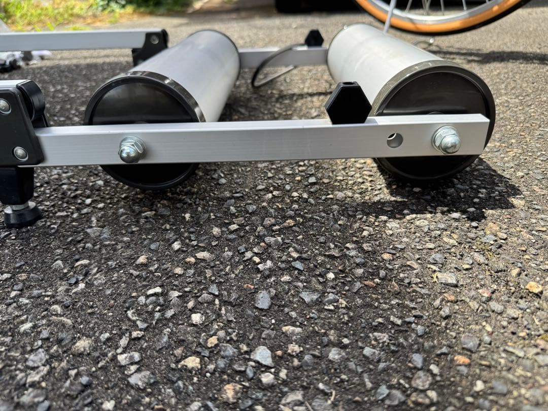 自転車器具　MINOURA アクションマグローラー　ミノウラ