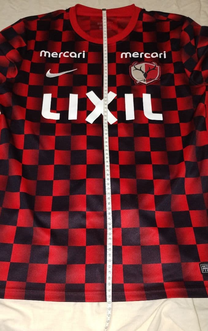 【匿名配送】【入手困難】2020　鹿島アントラーズ　プレマッチ　赤　黒