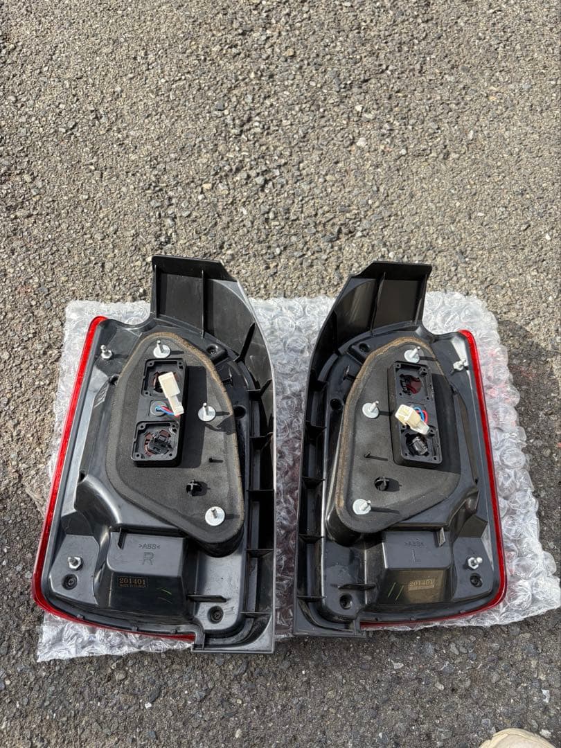 N-ONE テールランプ