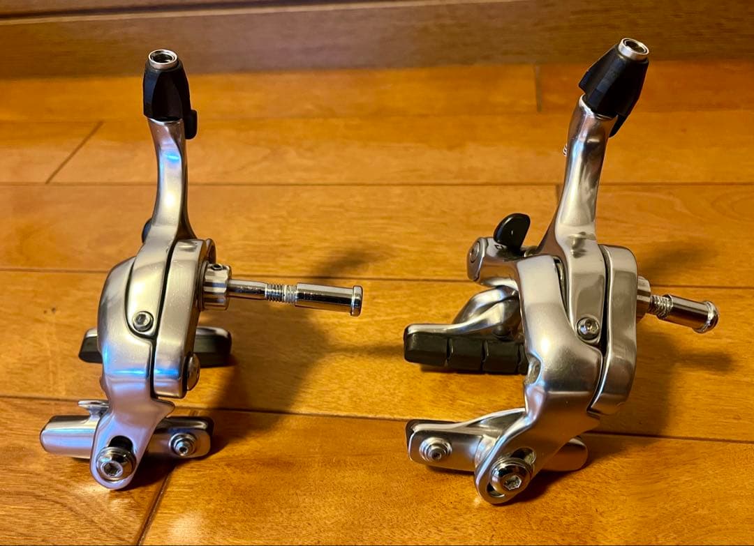 DURA-ACE キャリパーブレーキ シルバー