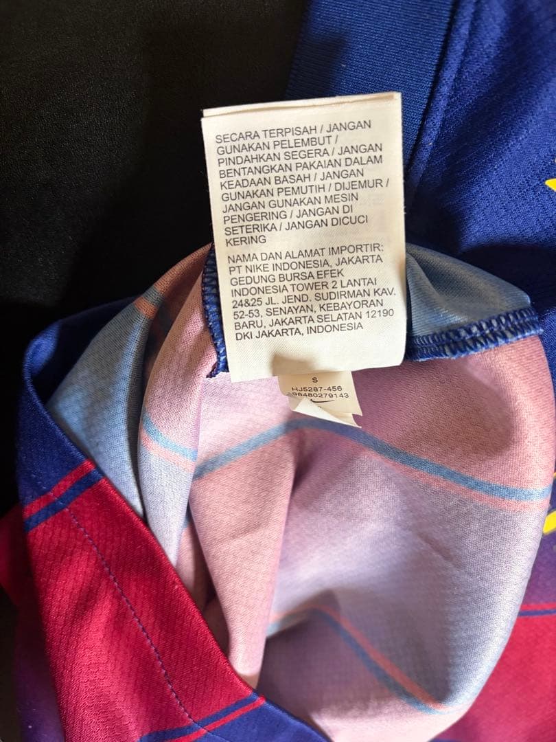 【2万円/子供用/正規店購入】ヤマル ユニフォーム バルセロナ25-26 140