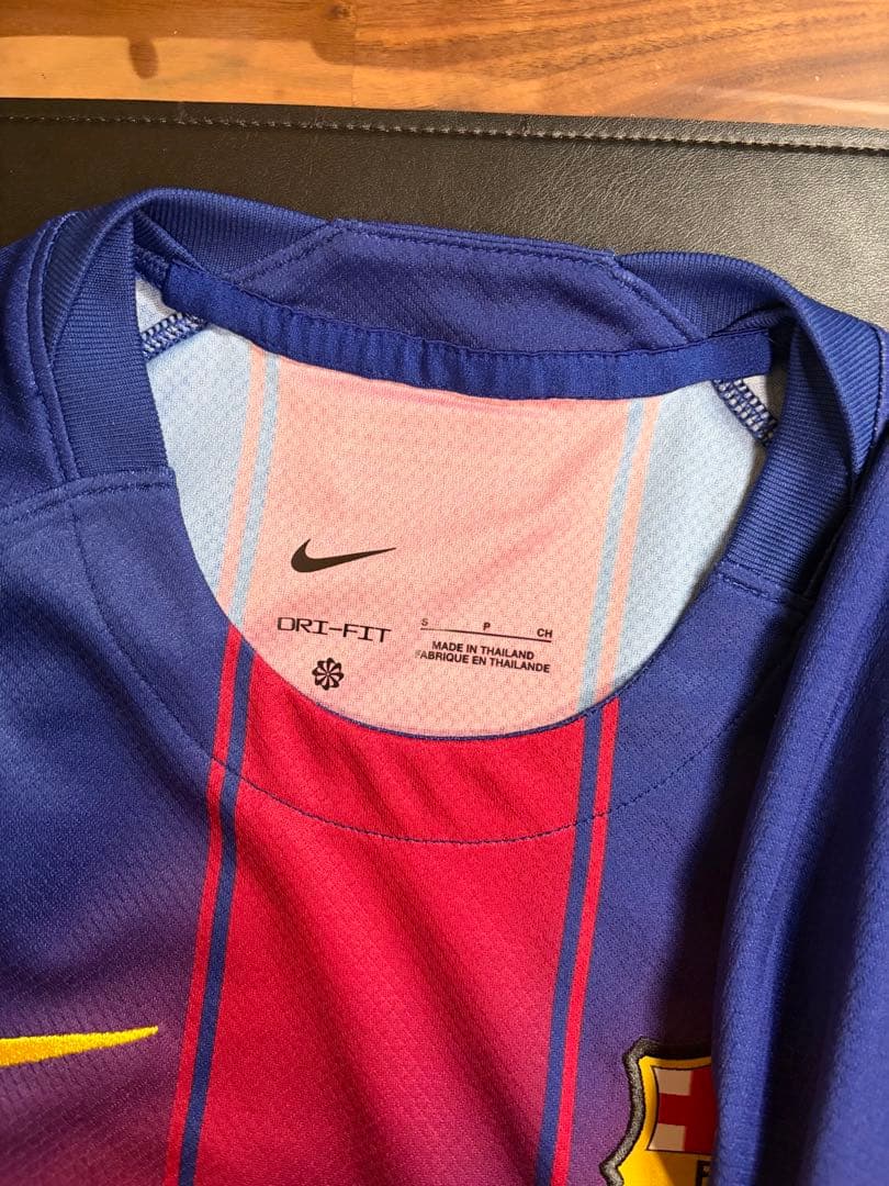 【2万円/子供用/正規店購入】ヤマル ユニフォーム バルセロナ25-26 140