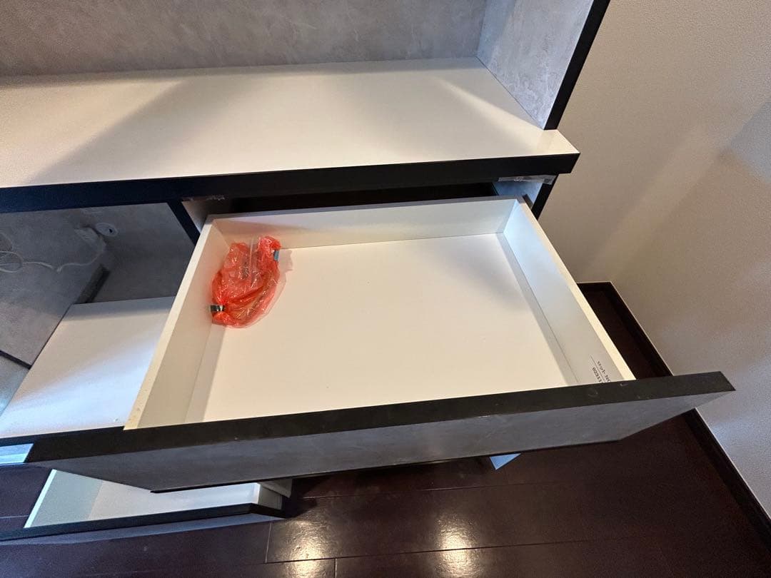 キッチン収納 食器棚・カウンター 購入価格55,999円より70%OFF