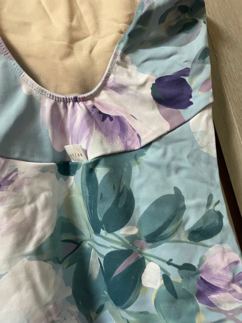 美品！　stina スティナ　レオタード Sサイズ