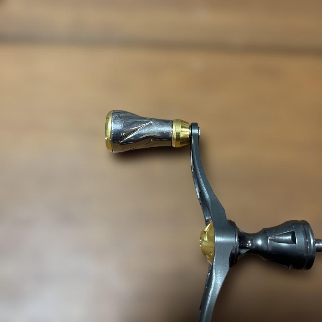 ※値下げ不可LIVRE Wing 98 ガンメタ／ゴールド　※シマノ用