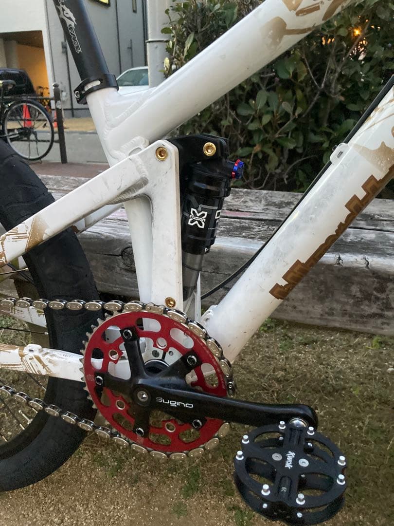 自転車本体 Blkmrkt kill switch 24