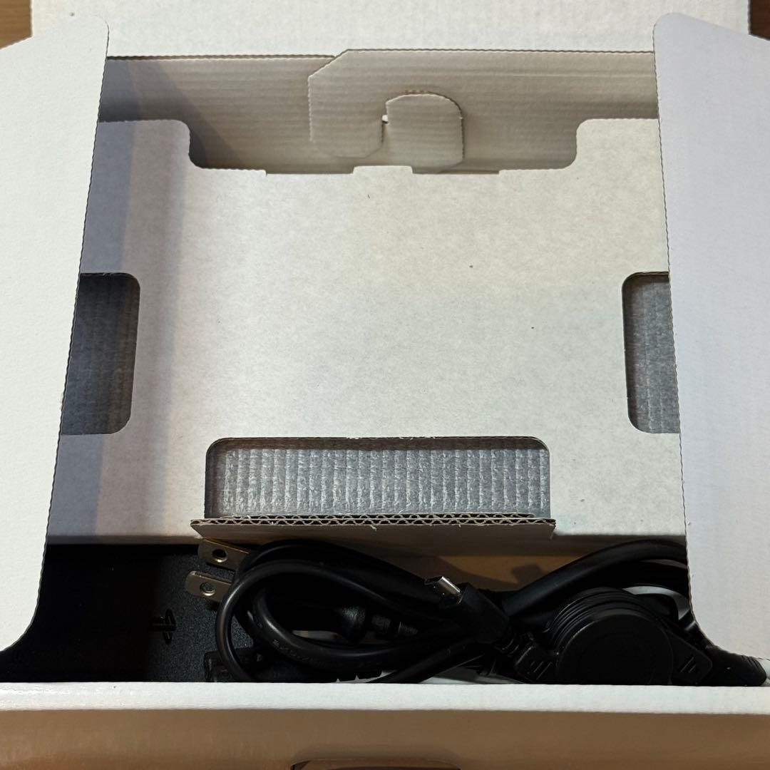 5-149【美品】PSVITA PCH-2000 ブルー/ブラック 箱付き