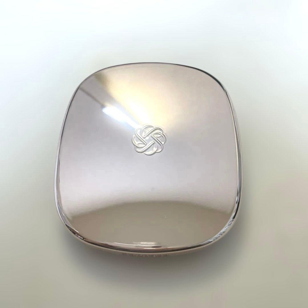 コスメデコルテ　スキンシャドウ　デザイニングパレット　04