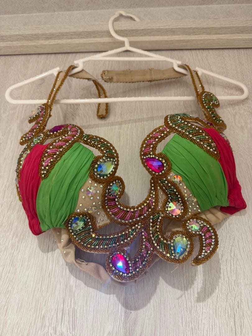 ベリーダンス　衣装　emanzaki 美品