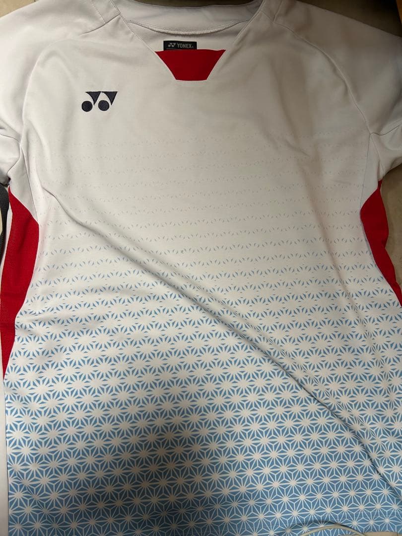 YONEX バドミントンウェア ホワイト/レッド