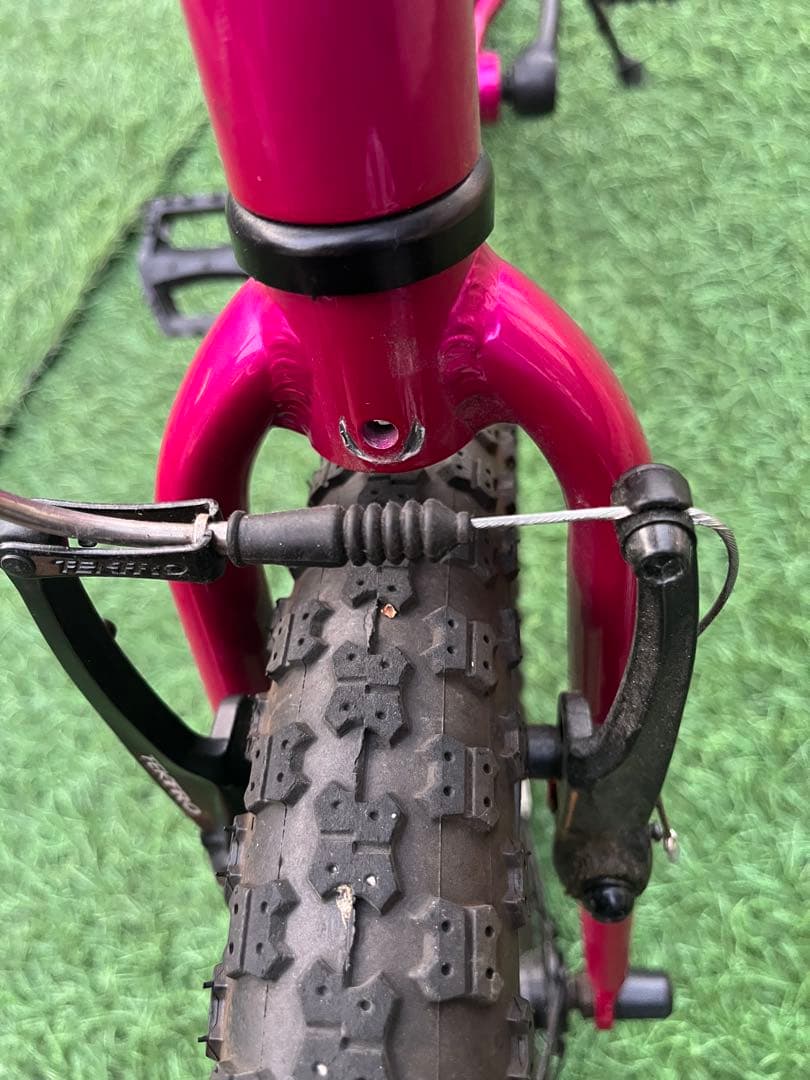 ⭐︎YUU⭐︎　ヨツバサイクル　20インチ　クリスタルピンク　美品