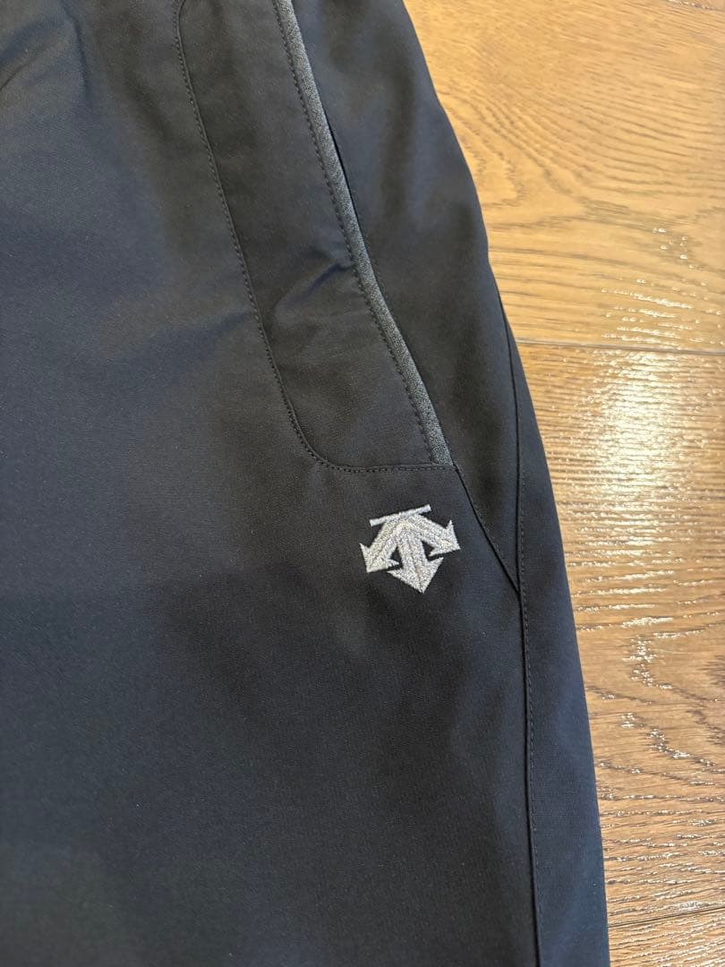 【DESCENTE・スキー＆スノボウェア上下】グレー＆ブラックS