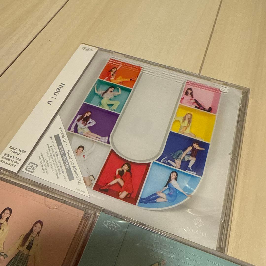 【新品未開封】 NiziU U CD 3形態セット
