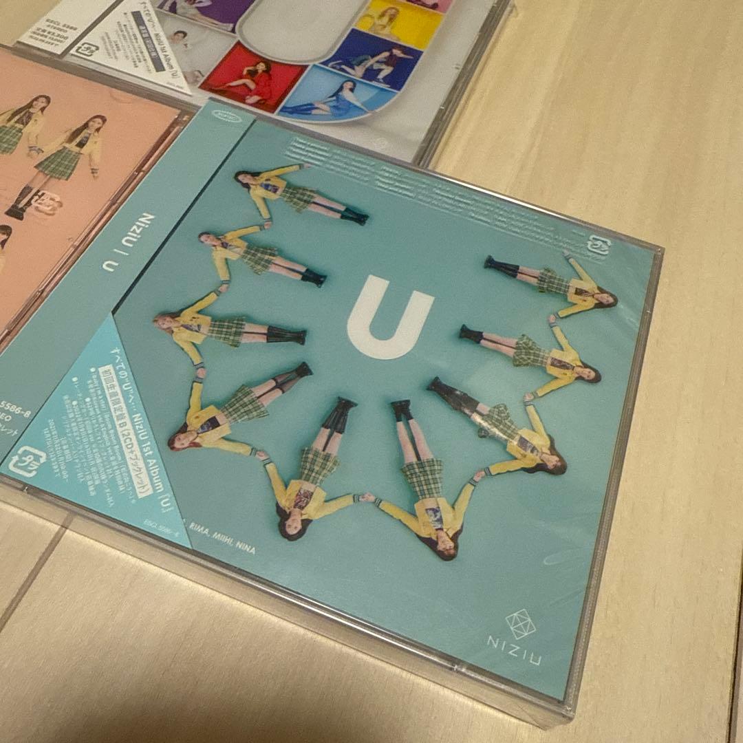 【新品未開封】 NiziU U CD 3形態セット