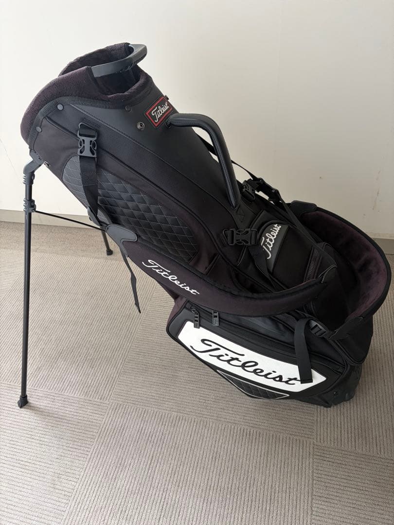 Titleist スタンドキャディバッグ ブラック/ホワイト