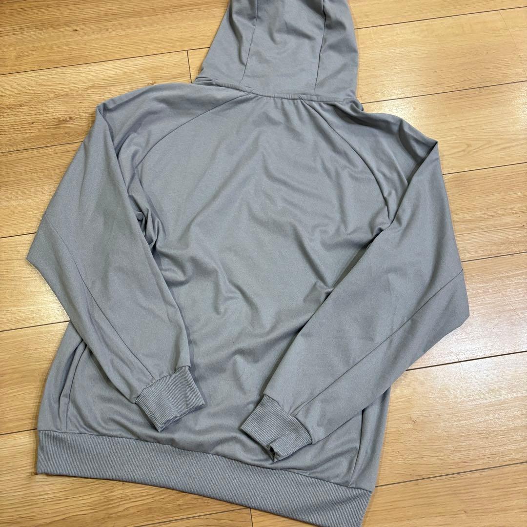 新品　TIGORA×AKTR トレーニングウェア　上下セット　バスケ　XL