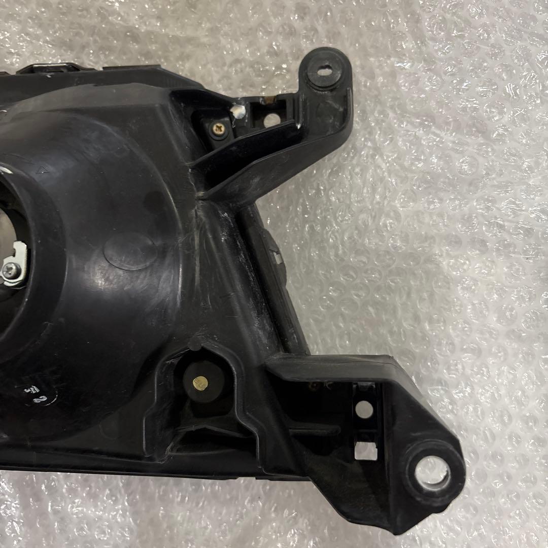 XZB50 40 コースター　リエッセII 左ヘッドライト　純正品