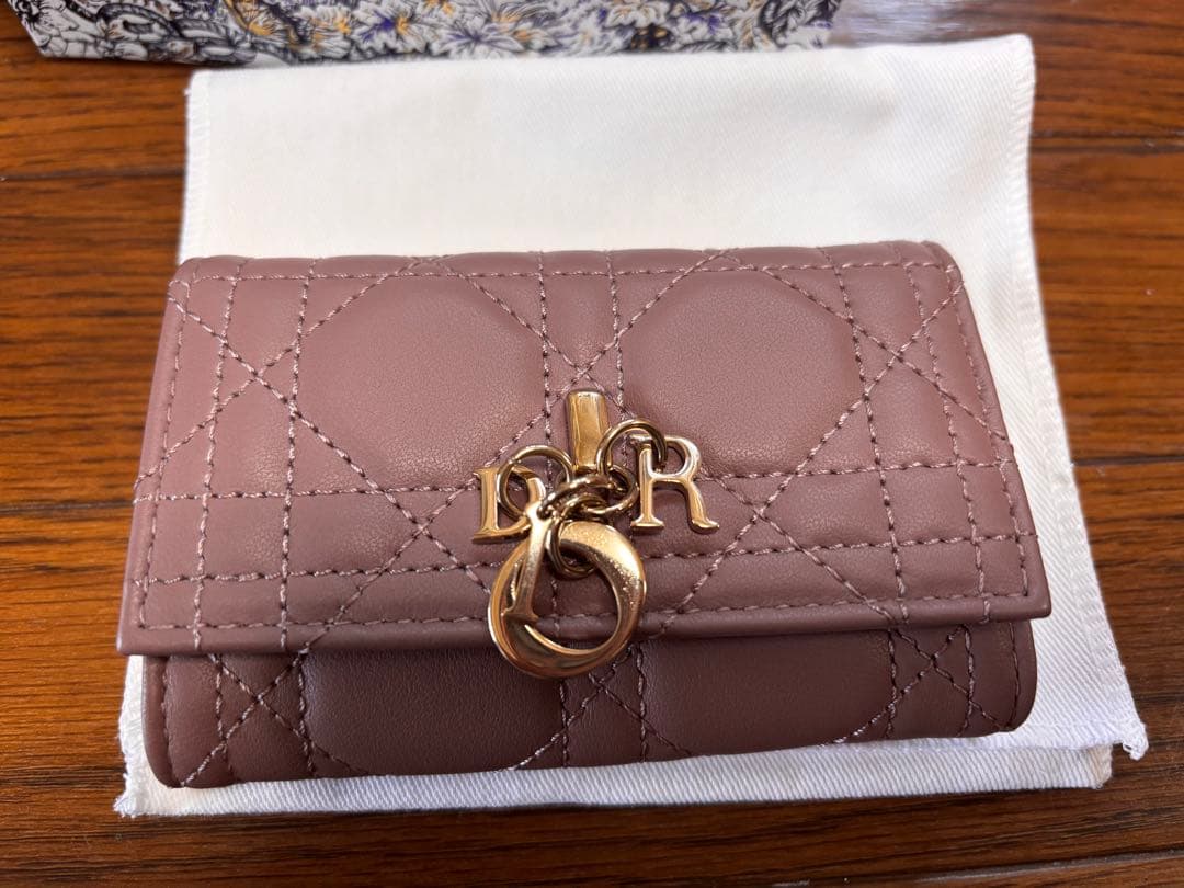 DIOR ピンク レザー キーケース キルティング