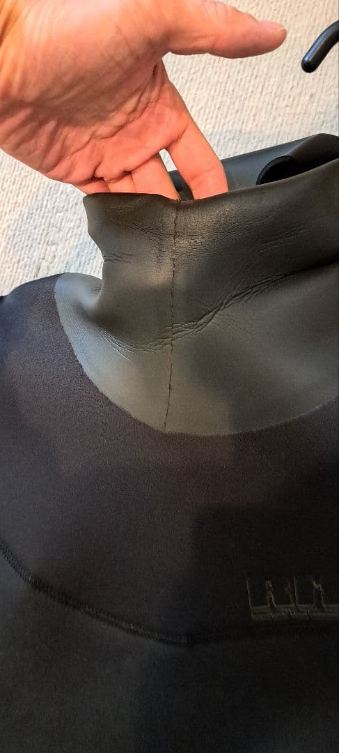 しろ様！美品　リフス　ドライスーツ　170ー58kg