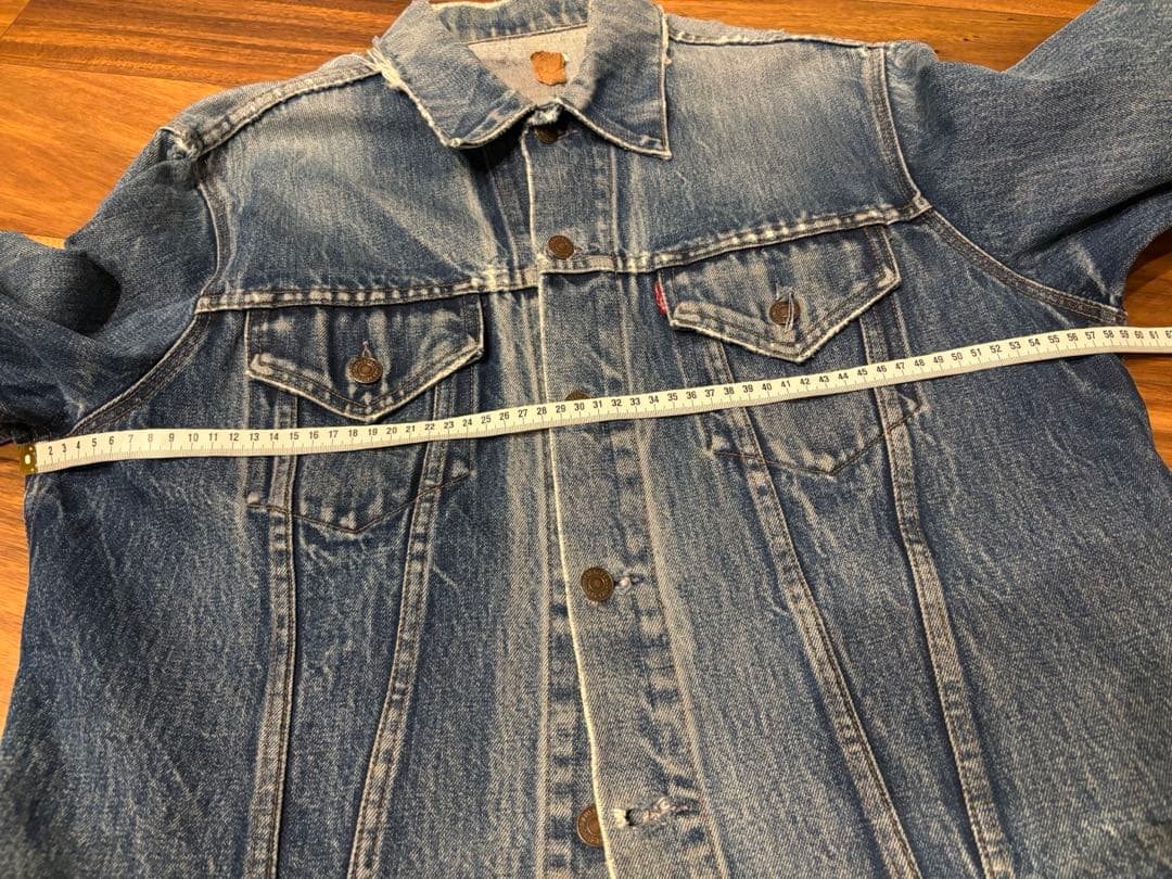 Levi's 70505 BIGE USA製　均等V 鬼ヒゲ　44