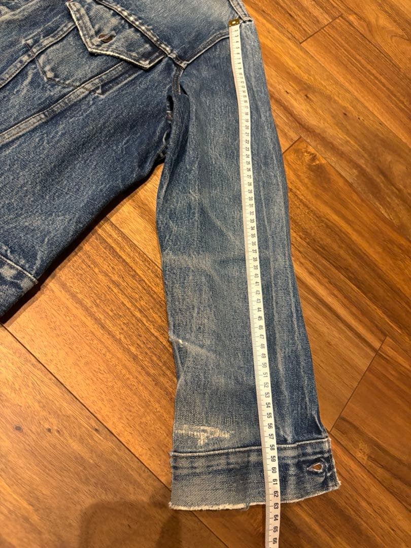Levi's 70505 BIGE USA製　均等V 鬼ヒゲ　44
