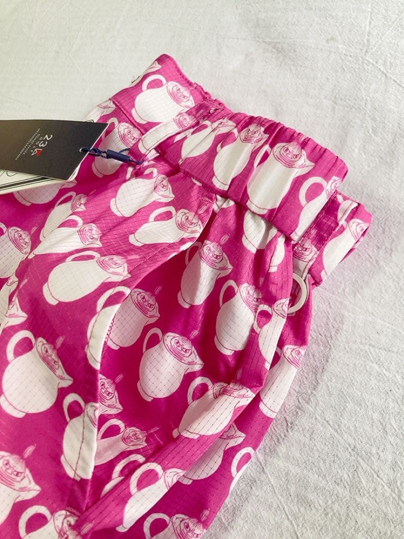 新品ムーミン 23区 コラボ半袖 総柄プリント シャツキュロットパンツ