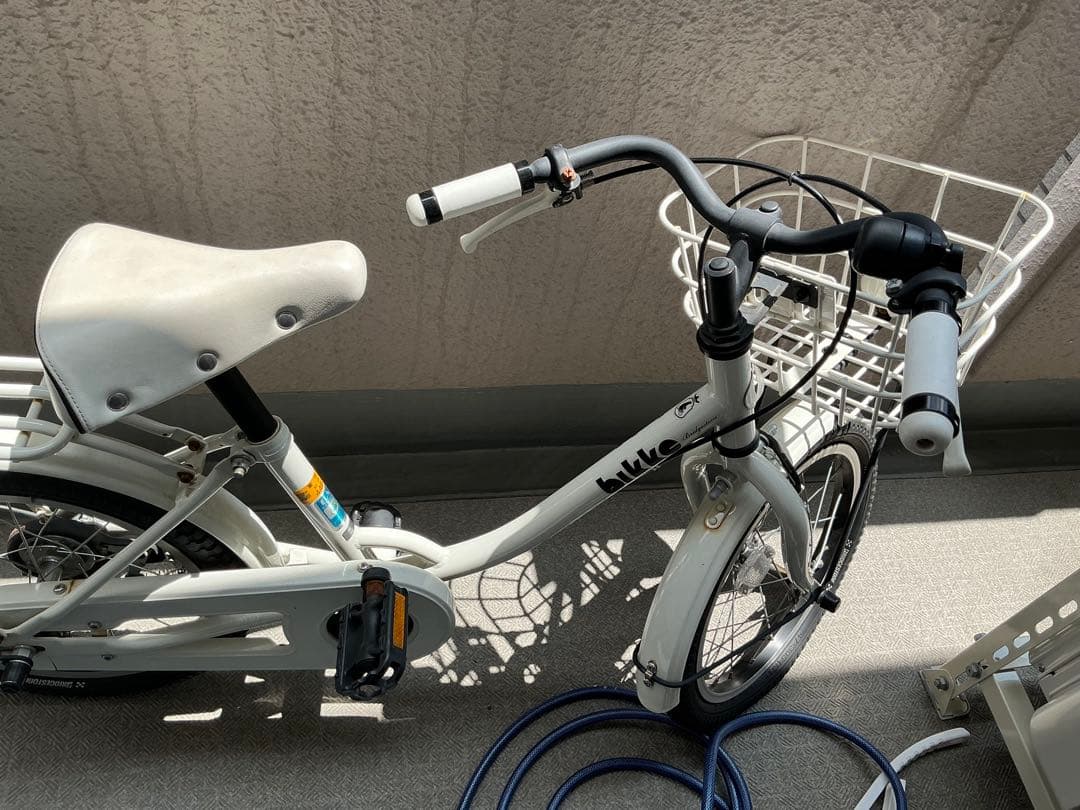 ブリヂストンこども 自転車 BIKKE サイズ16