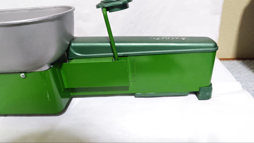 ゴルフボール ディスペンサー Golpet ペダル球出し