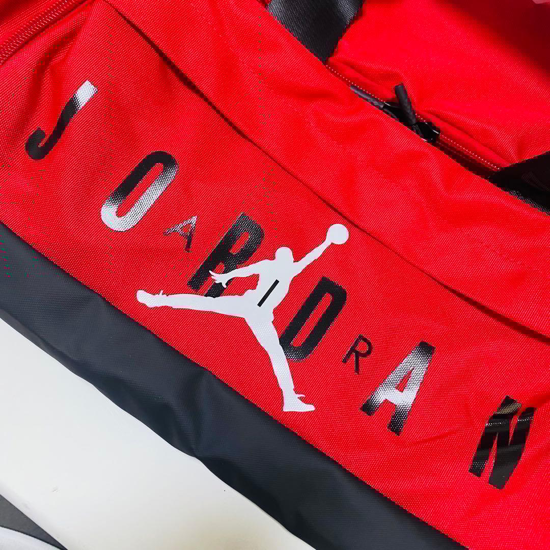 【新品未使用】NIKE JORDAN ダッフルバッグ レッド 46L バスケット