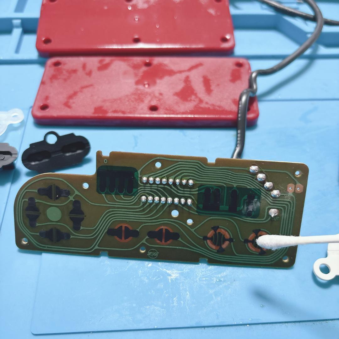 ✅一発起動　AV仕様純正ファミコン本体＋USB給電＋HDMI　ステレオ