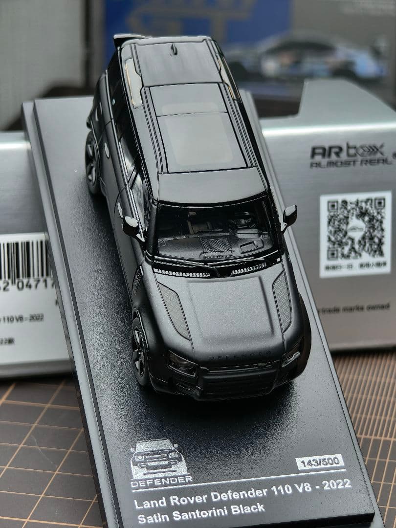 1/64 AR Land Rover Defenderサテンブラックカスタム仕様
