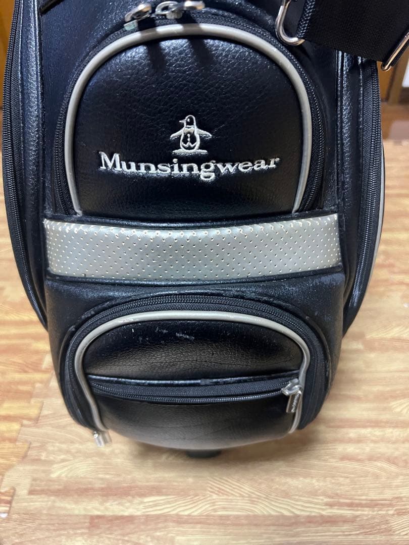 マンシングウェア キャディバッグ カート式 軽量 ペンギンロゴ 黒