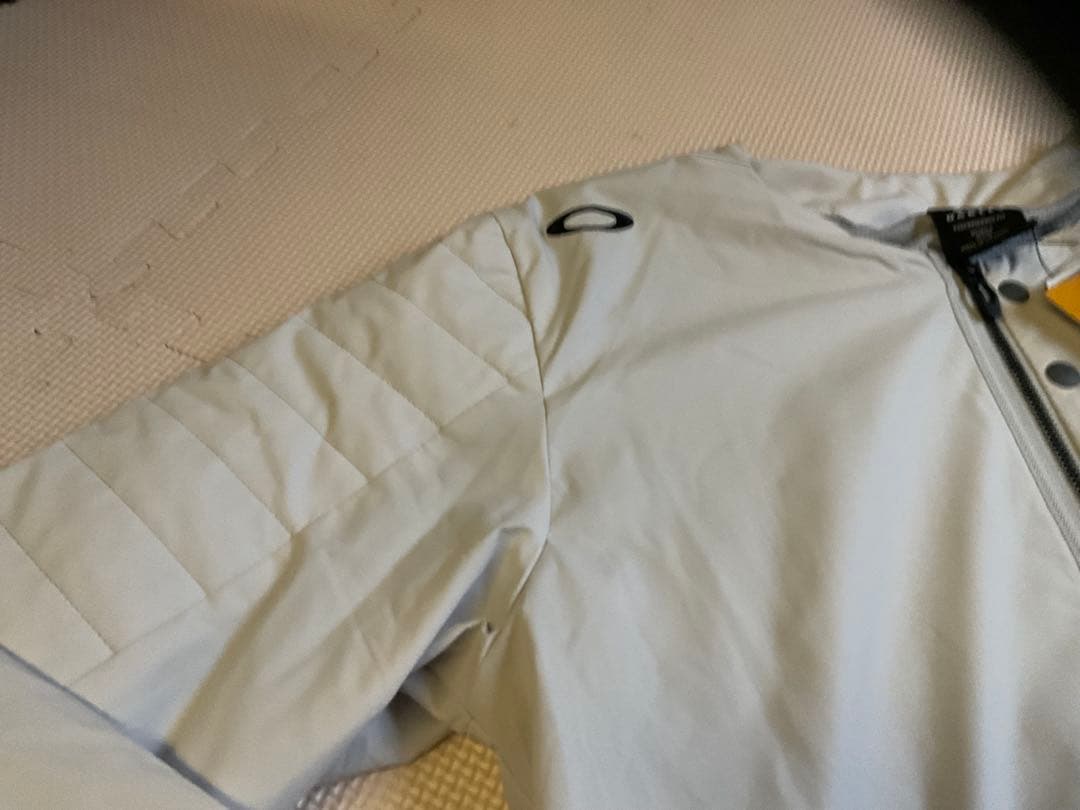 オークリー ゴルフブルゾン スカルストレッチ　ノーカラージャケット ーM