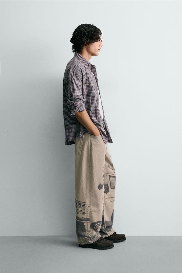 完売品 ZARAバギーフィット FORD プリント柄パンツEU38新品タグ付き