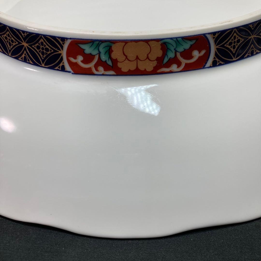 【美品】有田焼 大皿 丸五謹製 金彩染錦 牡丹孔雀図