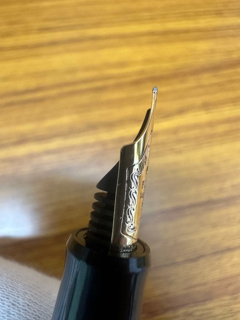 PILOT 万年筆 カスタム74黒 専用ケース付き